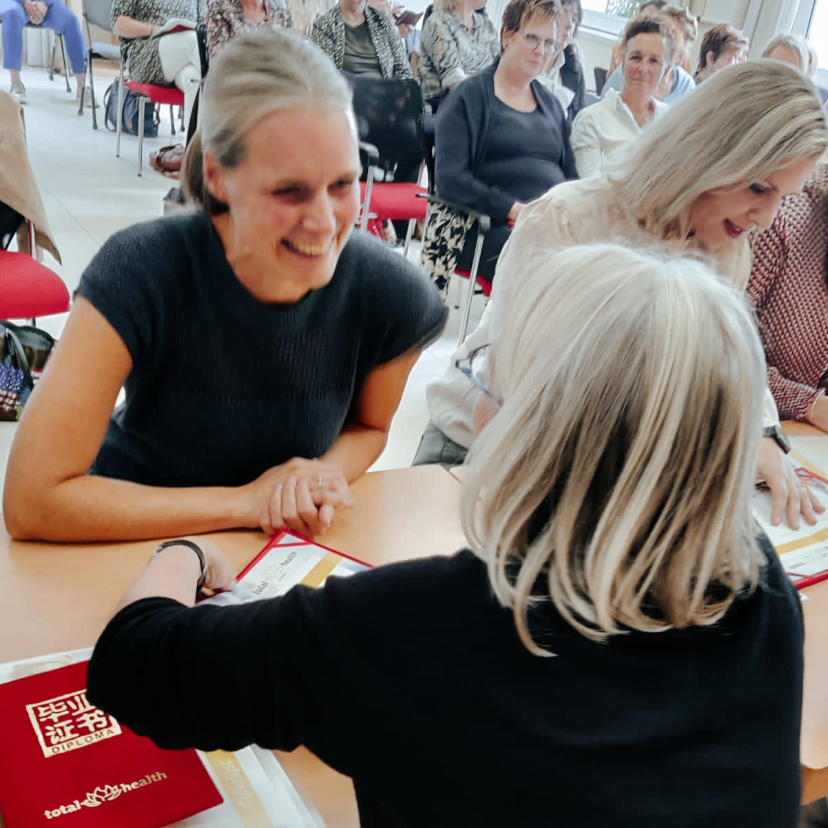 Diploma-uitreiking voetreflexPlus 2022